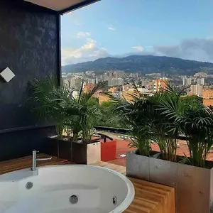 Lux Penthouse Getaway Views Hot Tub Sauna