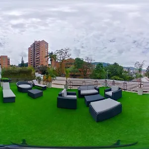 57 Oasis Palmas Lleras Provenza ميديلين