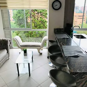 Apartment Apt 2 Bed/ 2bath On 14th Floor By Provenza ! *