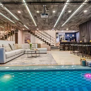 Casa Catalina Luxury 9bdr In Lleras Park *