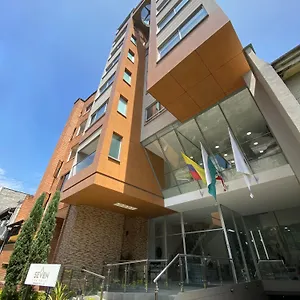 Hotel Seven 4*