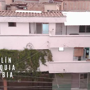 Loft Con Balcones En Belen * 메딜린