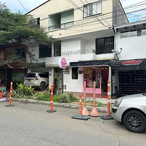 Apartamento En Zona Rosa De Laureles Apartamento *