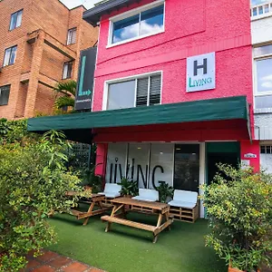 Living * Medellín