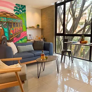 Rosa Negra Retreat Cozy Stadio Aparta-suite *