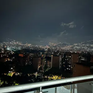 Hermoso Y Nuevo 16 *