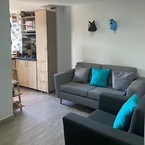 Apartmán Apto Homeworking - Parqueadero - Cerca Laureles Medellín