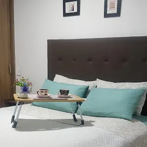 아파트 Lovelyhuis 메딜린