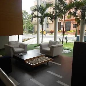 Moderatto Suites Lägenhet Medellín