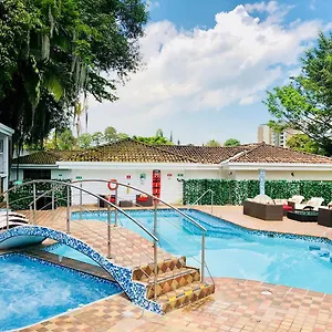 La Mansion Сasa de vacaciones