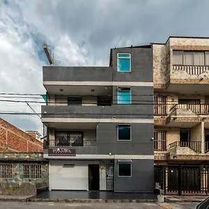 Praga 2* Medellín