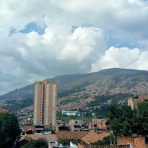 Cerca Al Centro *