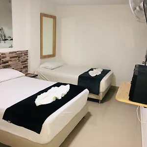 Select Hotel 2*