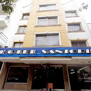 Santorini 70 Hotel