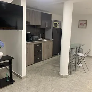 Apartamento Independiente En Robledo Daire *