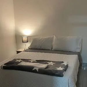 아파트 Aparta Estudio Amoblado 3 Medellin, San Joaquin