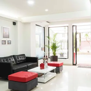 호텔 Quinta Avenida 메딜린