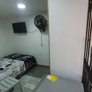 Pequeno Apartaestudio * Medellín