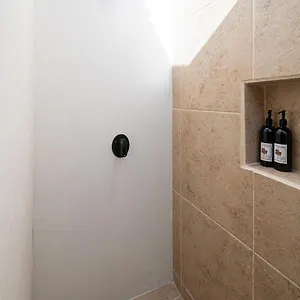 Caobo - Forest Apartment *