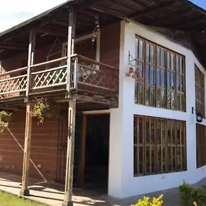 Santa Elena. Refugio De Luz Medellin