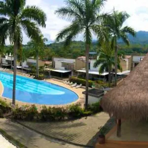 Casa Vacacional Con Piscinas En San Jeronimo - Ciudadela Premium 펜션 메딜린