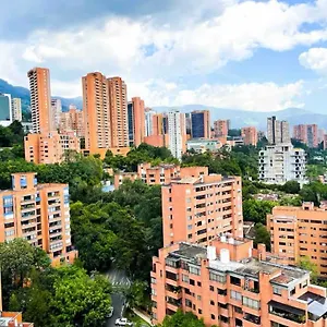 דירה En El Poblado Cerca A Povenza 241