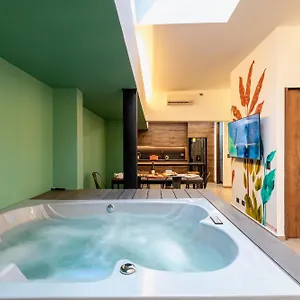 Ll 203 4br 4bath Close To Lleras Park - Poblado -