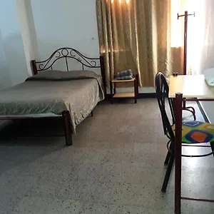 Hotel Manzanares