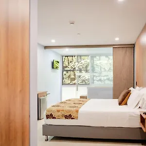 Hotel Madeiro 4*