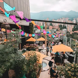 The Charlee Medellín