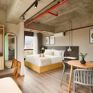 Urbit Social Lofts Hotel