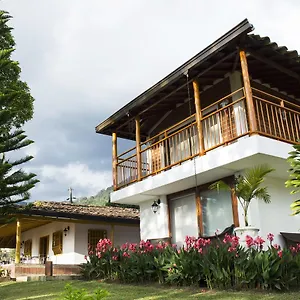 Eco Bosque Verde 4* Medellin
