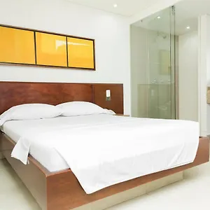 Hotel Romanza Medellin 메딜린