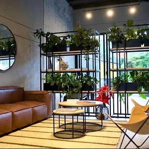 Go Living Suites Medellin