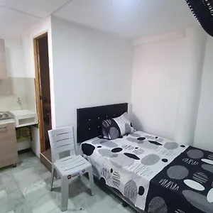 Lägenhet Pequeno Apartaestudio