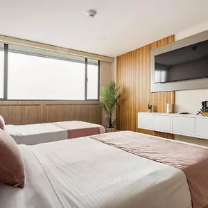 - Go Living & Suites Apartment