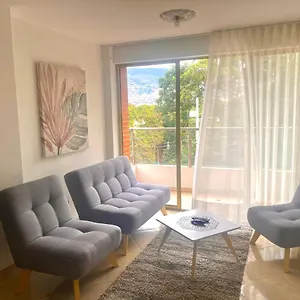 아파트 Apartamento Estadio #1 *