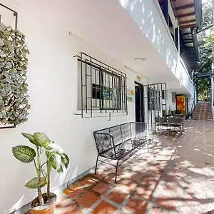 Providencia Pansiyon Medellín