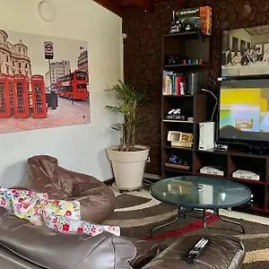 Apartamento Casa En Frente Del Exito De Laureles