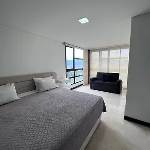 Apartamento Spacious With High Views From Poblado Medellín