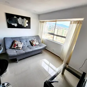 Apartamento Con Parqueadero Y Vista A La Ciudad *