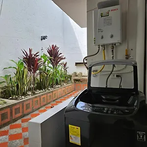 Beautiful Three-bedroom With Garden In El Poblado * 메딜린