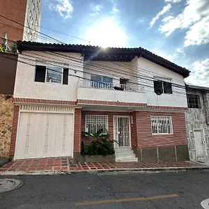 Hostel Gaston2 *