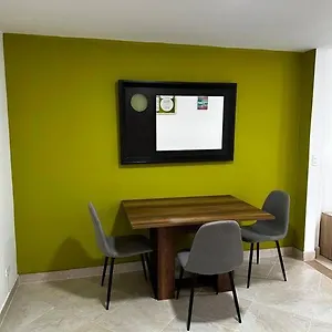 Precioso Apartaestudio En Laureles