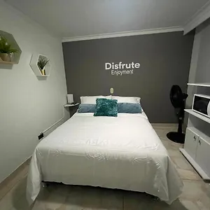 Accommodatie bij particulieren Habitacion Privada Y Comoda -laureles 5 Medellín