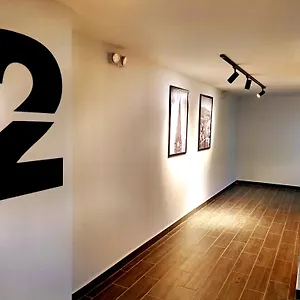 Moderno Y Privado En