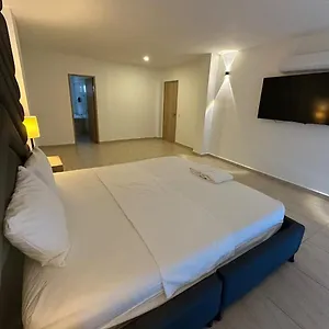 Opera, Centro Medellin, Entertainment,y Bar, Solo Adultos 4*