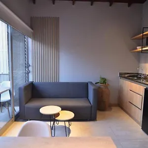 Moderno Con Jacuzzi Y Aire Acondicionado Medellin