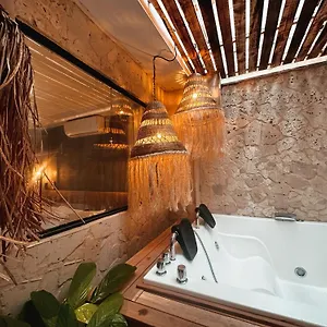 Luxury Palace Poblado Manila 아파트 메딜린