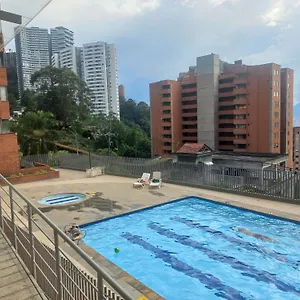 아파트 Poblado Via Las Palmas 메딜린